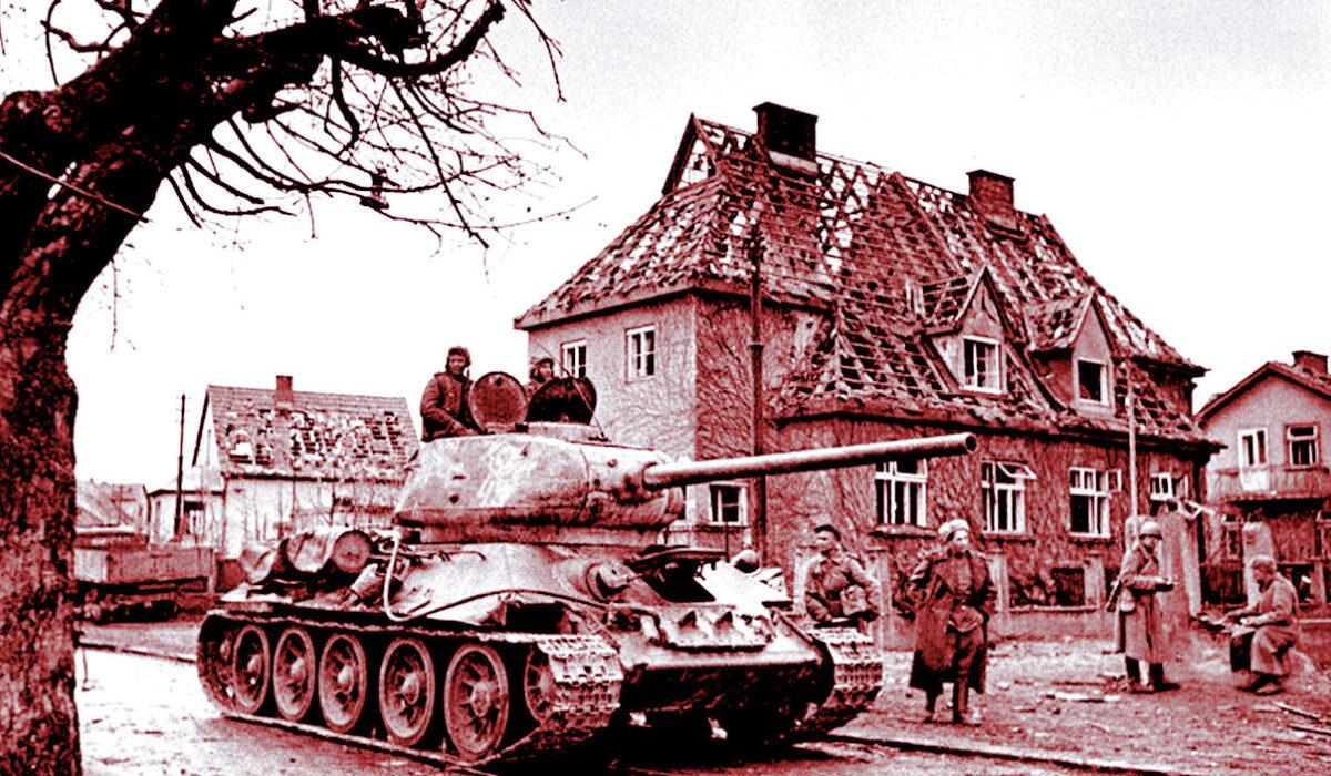 Танк Т-34 в Восточной Пруссии, 1945 г.