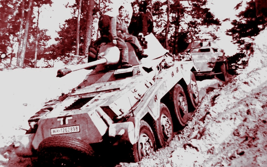 Schwerer Panzerspähwagen (5 cm) Puma.