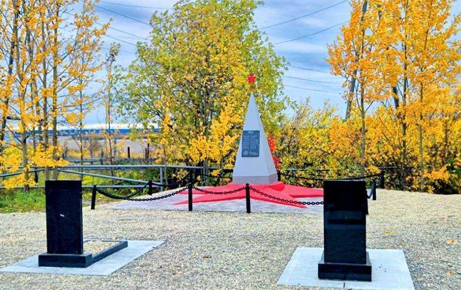 Мемориальный комплекс павшим при подавлении бунта в "Лесорейде"