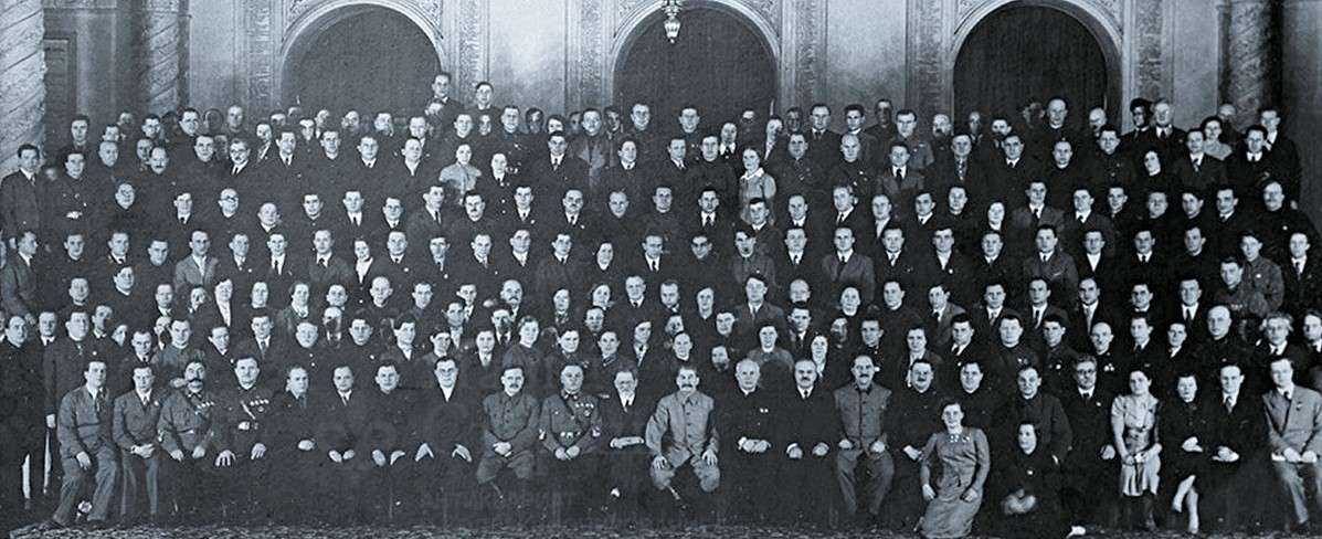 Сталин и члены Политбюро, 1930-е гг.