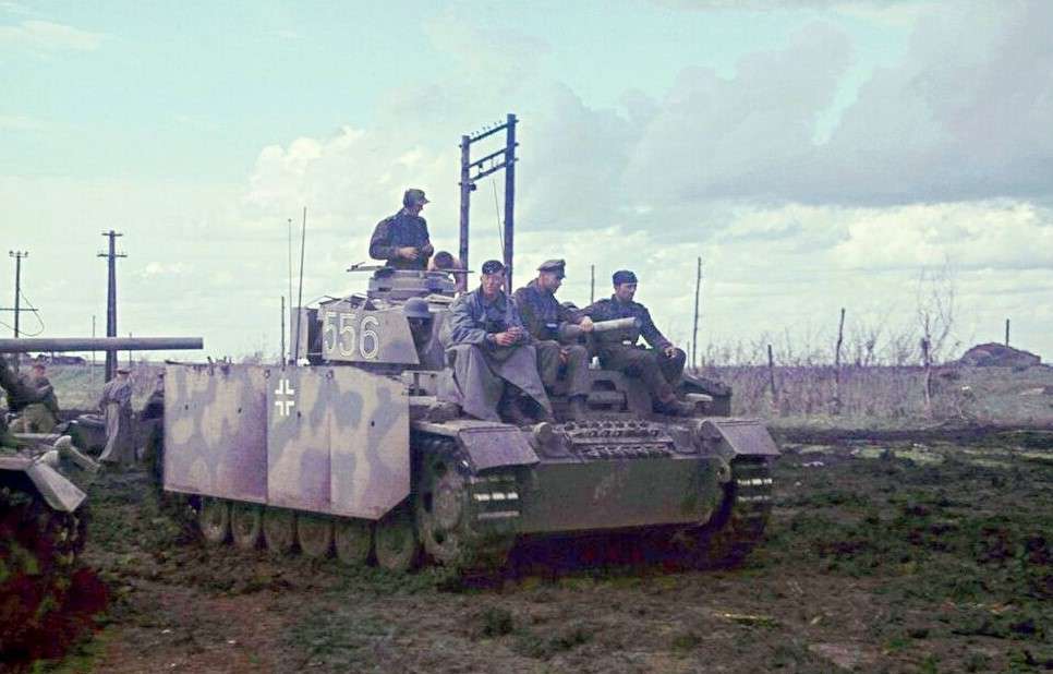 Танк Panzer III из дивизии "Leibstandarte SS Adolf Hitler", 1943 г.