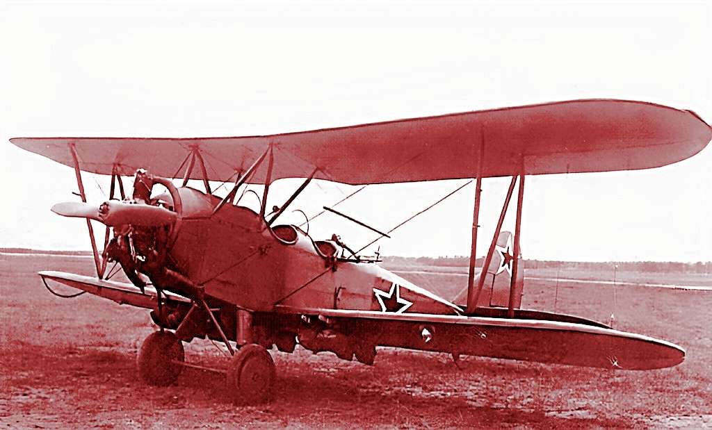 Тот самый У-2 "Кукурузник", фото 1943 года.