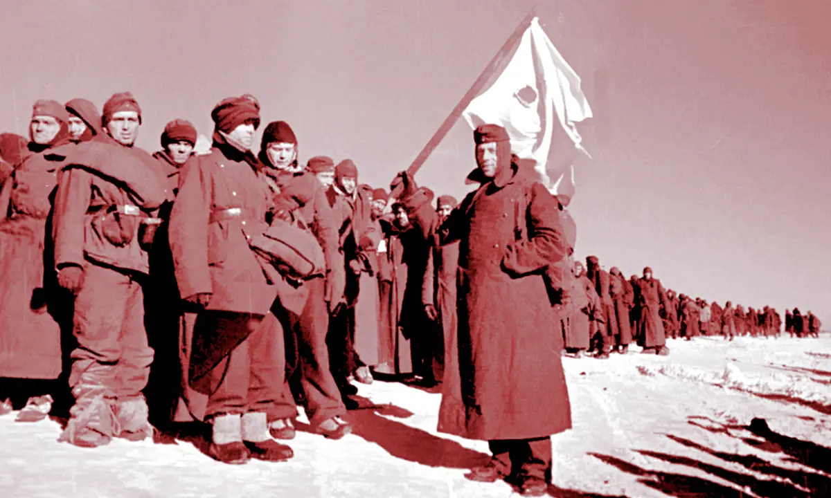 Капитуляция гитлеровцев под Сталинградом.